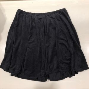 Brandy Melville Black skirt
